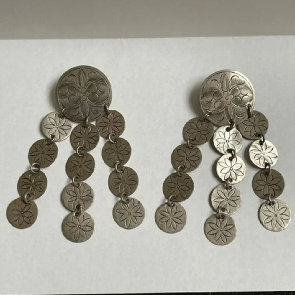 Silver Tone Dangling Earrings Floral Stamp CIrcles Round Layered Festival Casual